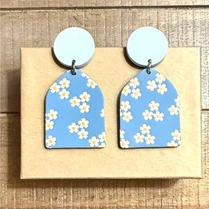 Daisy painted cute blue shield earrings sweet preppy girl gift